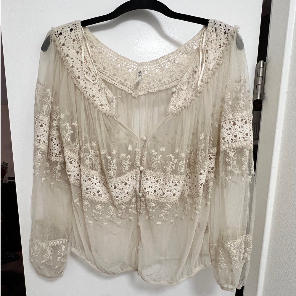 Free People size M ivory lace blouse